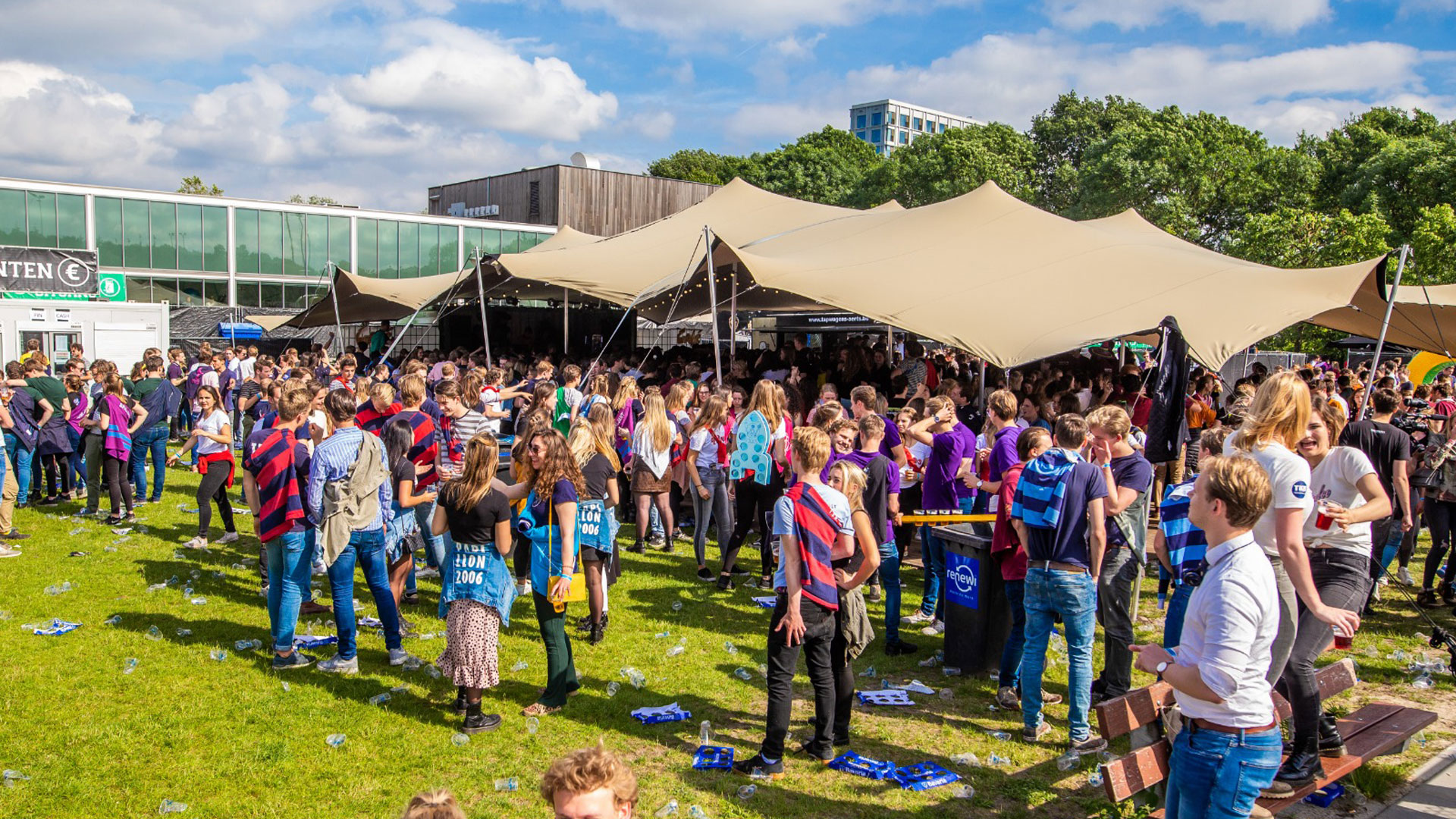 alphatentevent-festival-ultrasonic-festival-dj-place-maarssenveenseplassen-flexten-5x75-meter-festivaltent-podiumtent