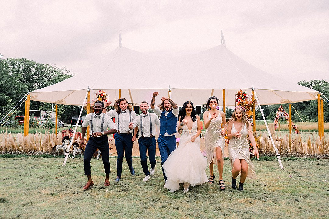 Alphatentevent-Flextent-vlondervloer-tuinfeest-Rotterdam-kinderfeestje-WedfestFestivalWedding