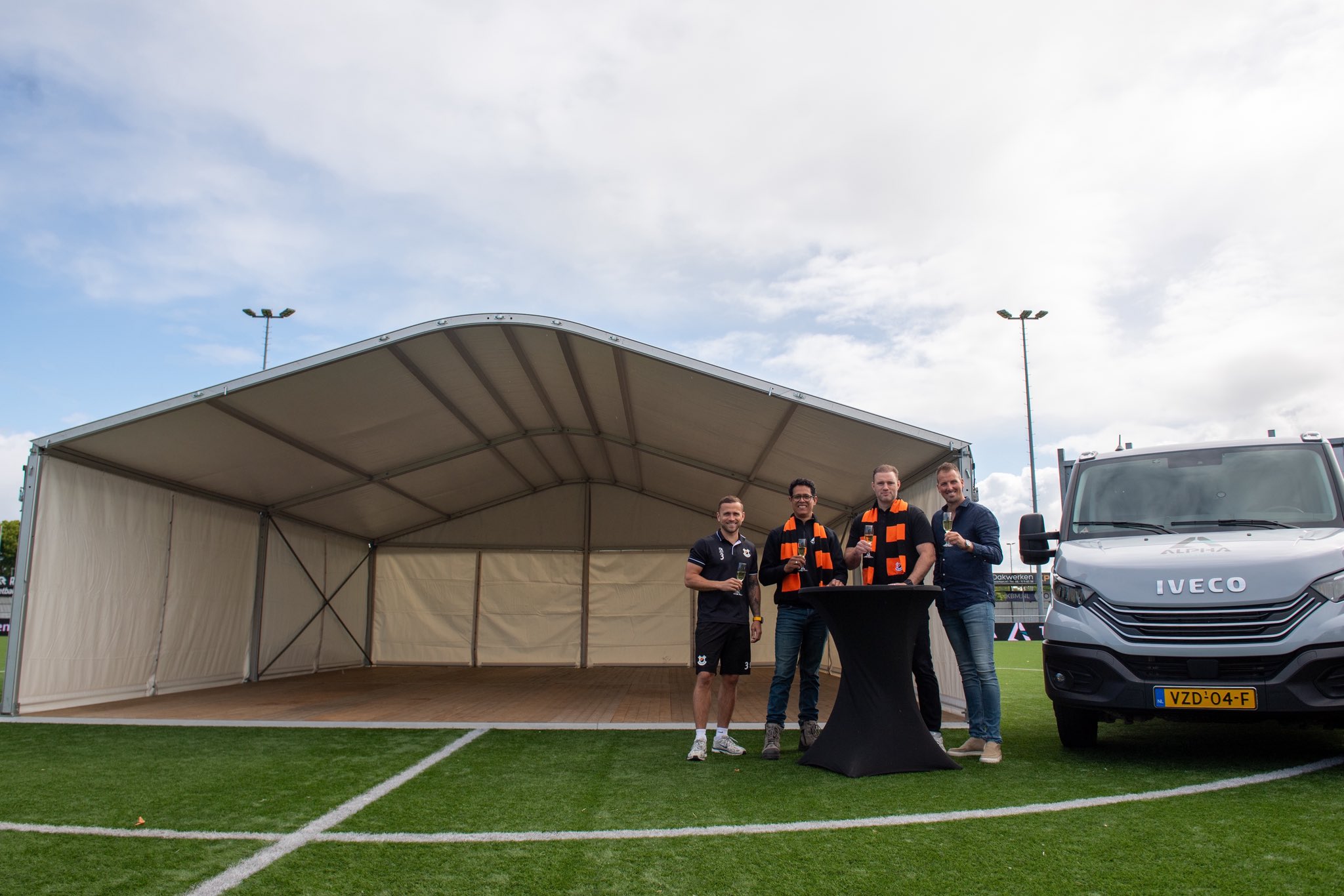 vvKatwijk-Alphatentevent-sponsor vvkatwijk-voetbal sponsor